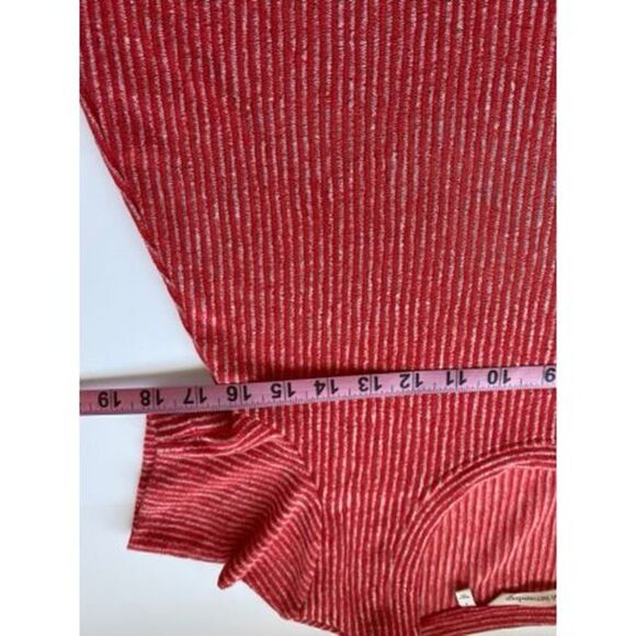 Soft Surroundings Dione Red Poppy Stripe Tee  Women S Knit Top Tunic - Picture 12 of 15